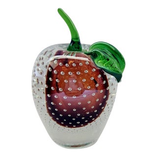 Vintage Murano Style Bubble Art Glass Apple Paperweight For Sale