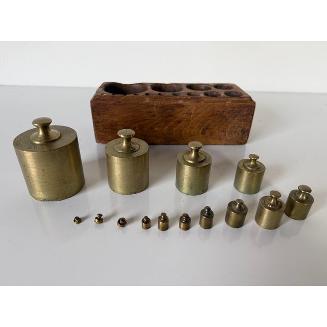 19th Century Antique French Brass Scale Weight Set With Original Wood Box For Sale In Miami - Image 6 of 12