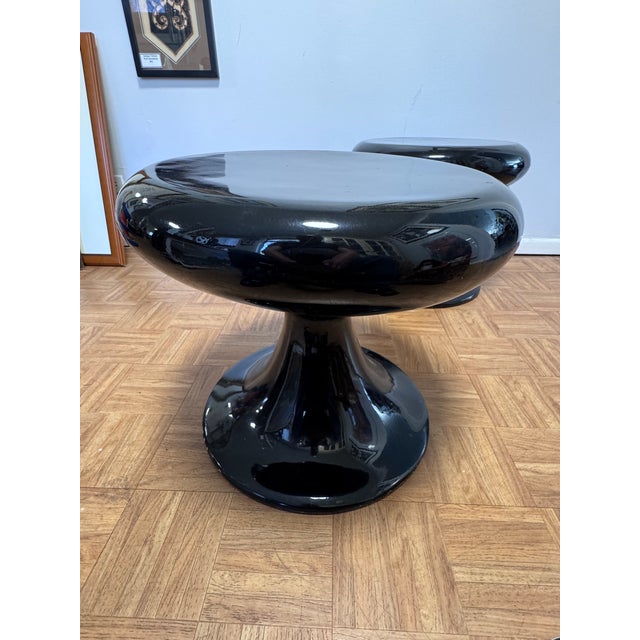 Mid-Century Modern Pair Space Age Black Fiberglass Mushroom Pedestal Stools, 1960s–70s For Sale - Image 3 of 11