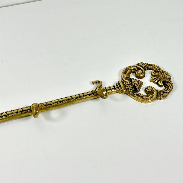 Mid-Century English Victorian Brass Antique Key Motif Wall Hook For Sale - Image 12 of 12