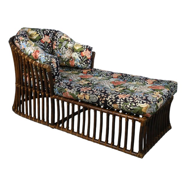 Late 20th Century Rattan and Cane Wrapped Chaise Lounge For Sale