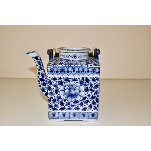 Vintage Blue & White Tea Pot For Sale - Image 10 of 10