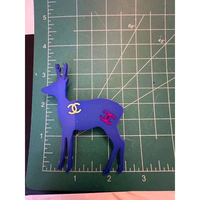 2000 - 2009 Chanel Reindeer Pin Brooch Vintage 2001 a CC Logo For Sale - Image 5 of 7