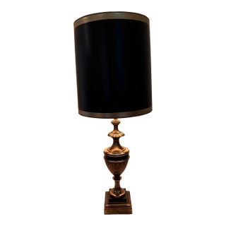 Vintage Neoclassical Antiqued Brass Urn Table Lamp by the Stiffel Company For Sale