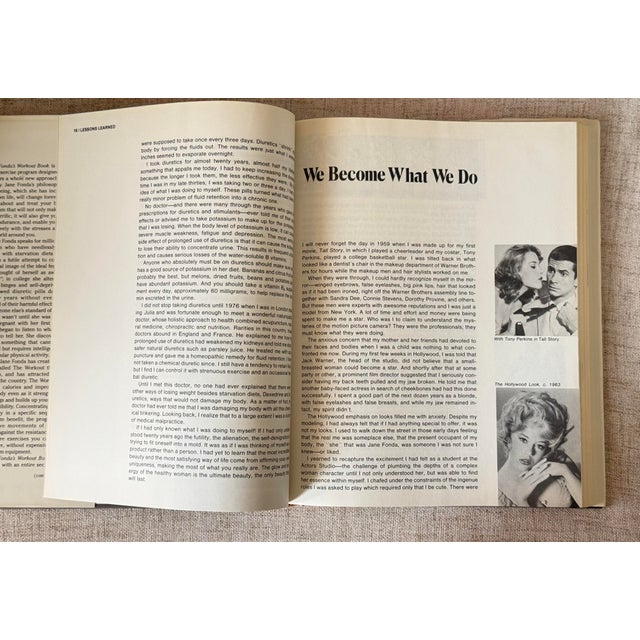 1980s Signed Jane Fonda’s Workout Book (1981) | Vintage Fitness Hardcover With Dust Jacket For Sale - Image 5 of 18