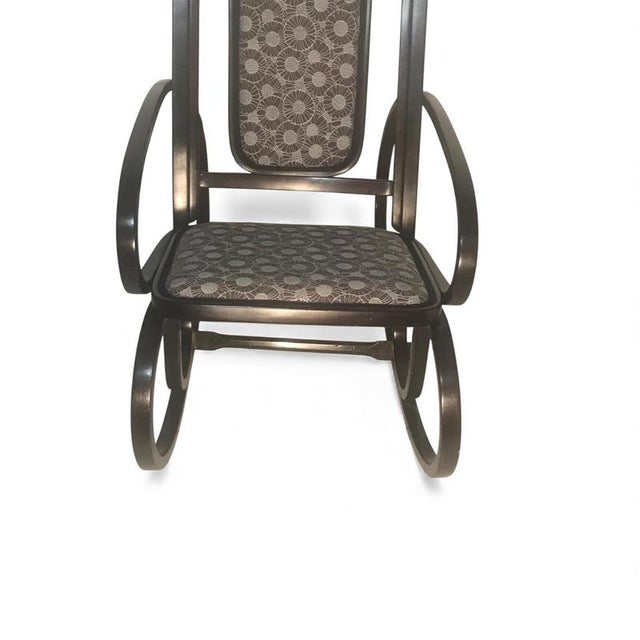Bentwood Rocking Chair by Jacob and Josef Kohn, 1906 For Sale - Image 3 of 6