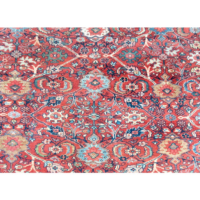 Early 20th Century Persian Sultanabad Rug For Sale In Chicago - Image 6 of 14