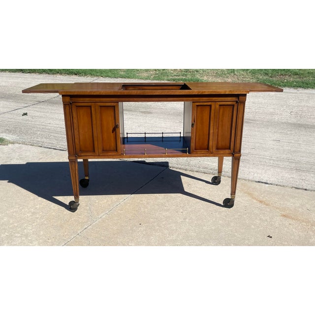 Drexel Heritage Palazzo Rolling Dry Bar, 1960s For Sale In Dallas - Image 6 of 6