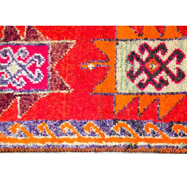 Mid-20th Century Turkish Rug For Sale - Image 9 of 15