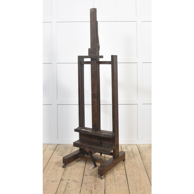 Industrial 1950s Fully Adjustable Oak Artist’s Easel For Sale - Image 3 of 12