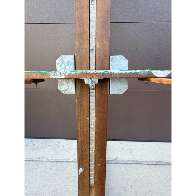 Vintage wooden studio artist easel from the 1960s. Solid wood construction with an adjustable upper canvas clamp and a...