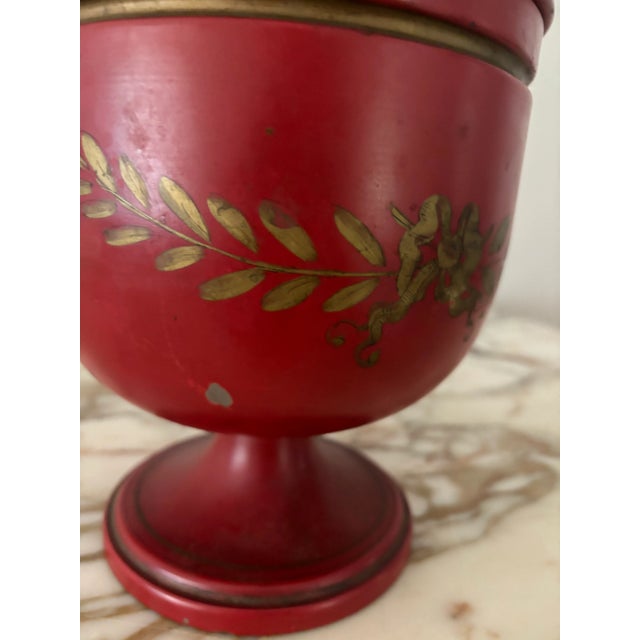 Scarlet Mid Century French Scarlet and Gold Tole Covered Urn Ice Bucket For Sale - Image 8 of 12