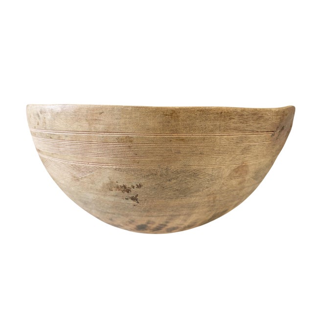 African Vintage African Hausa Engraved Wooden Bowl From Niger 12" Diameter For Sale - Image 3 of 9