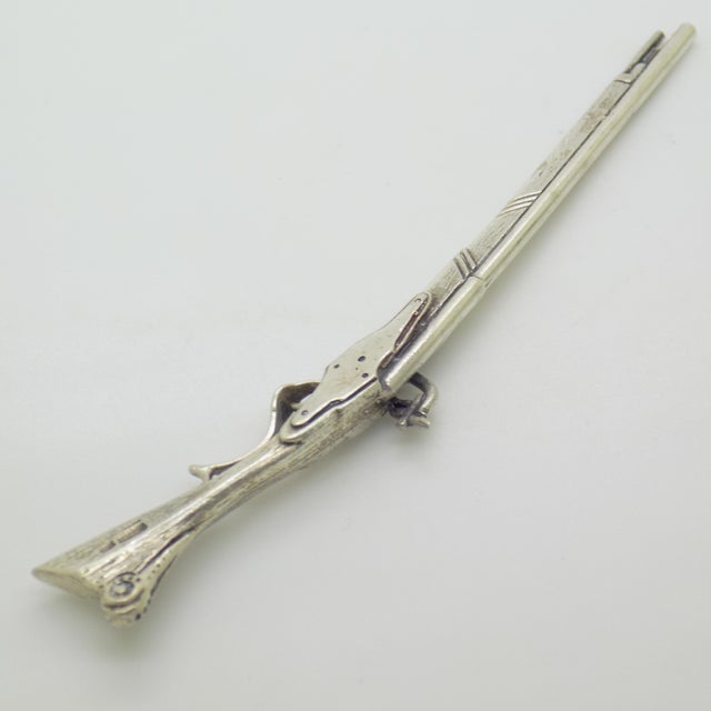 1970s Vintage Italian Genuine Silver 800 Rifle Long Miniature Figurine by Raspini Gioielli, 1970s For Sale - Image 5 of 13