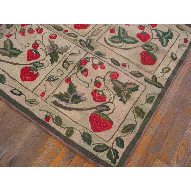 Early 20th Century 1920s Ivory Floral Folk Art Antique American Hooked Rug 6'3" X 6'4" Handknotted Wool Carpet For Sale - Image 5 of 6