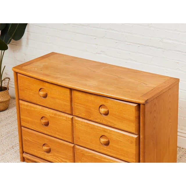 Wood Mid 20th Century Oak Three Drawer Dresser For Sale - Image 7 of 12