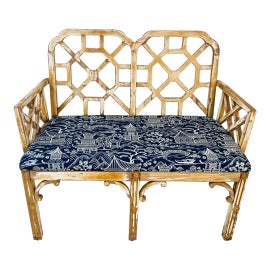 Example of Chinoiserie Furniture