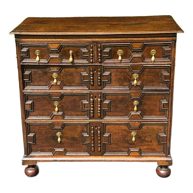 17th Century William and Mary Chest of Drawers For Sale