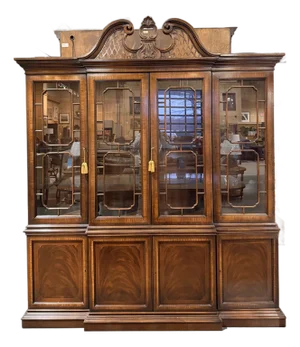 Late 20th Century Drexel Heritage Mahogany China Cabinet