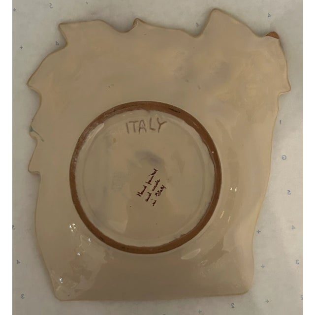 1950s Vintage Italian Tuscan Hand-Painted Ceramic Trinket Candy Dish Bowl For Sale - Image 5 of 5