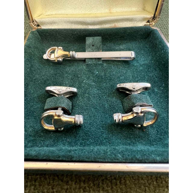 Vintage Gucci Gold Plate Cufflinks & Tie Clip “Circa 1970s” Original Gucci Green For Sale - Image 13 of 16