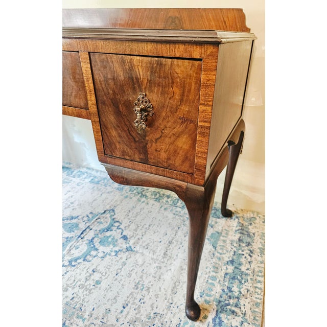 Classic Early 20th Century Queen Anne Style Writing Desk in Walnut Burlwood Veneer For Sale - Image 10 of 11
