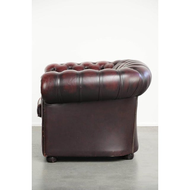 1990s English Chesterfield Club Armchair For Sale - Image 5 of 14