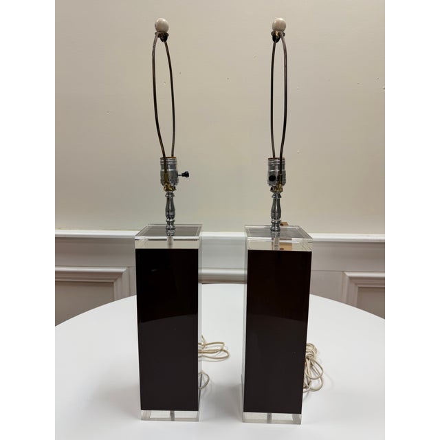 George Bullio Vintage 1970s George Bullio Smoked Acrylic and Lucite Block Table Lamps - A Pair For Sale - Image 4 of 8