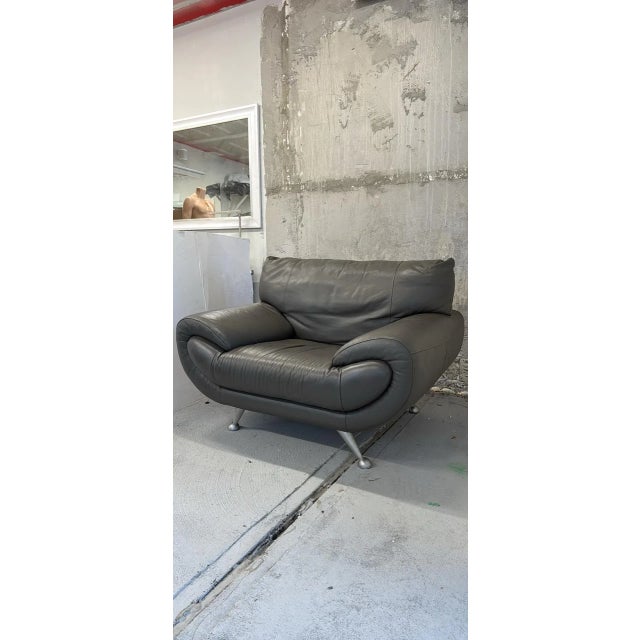Selling a vintage 90's Nicolleti Salotti lounge chair / club chair in mint condition in gray. - MADE IN ITALY / FULL...