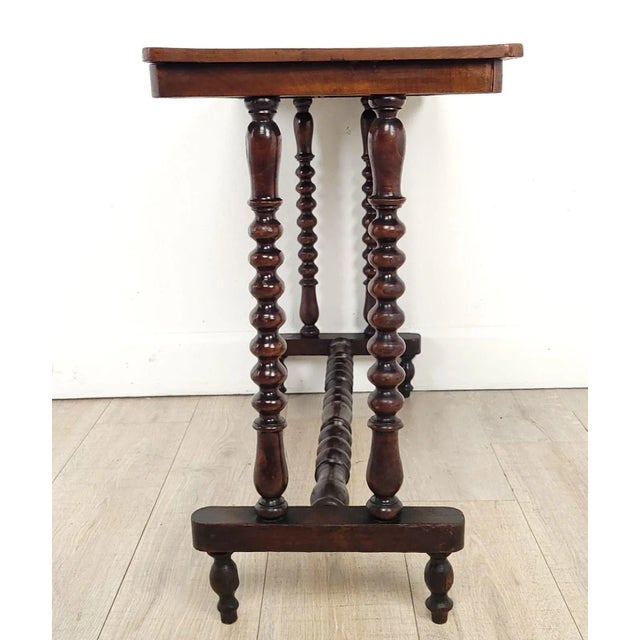 Mid 19th Century Victorian Sofa/Game Table in Walnut With Inlaid Game Board, England Circa 1860 For Sale - Image 5 of 6