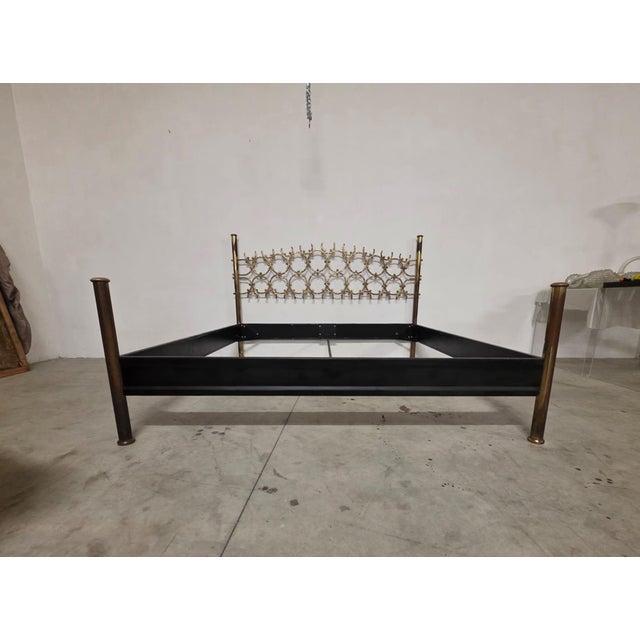 Sculptural Bed by Arnaldo Pomodoro for Osvaldo Borsani, 1960s For Sale - Image 17 of 18