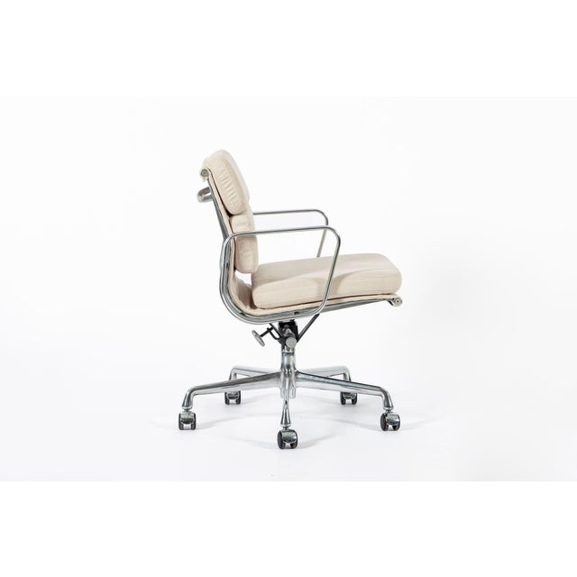 Herman Miller Eames for Herman Miller Tan Cream Office Chair in Schumacher Vegan Suede For Sale - Image 4 of 13