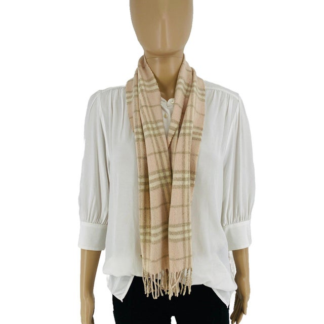 Burberry Burberry Children Pink Merino Wool & Cashmere Small Scarf For Sale - Image 4 of 9
