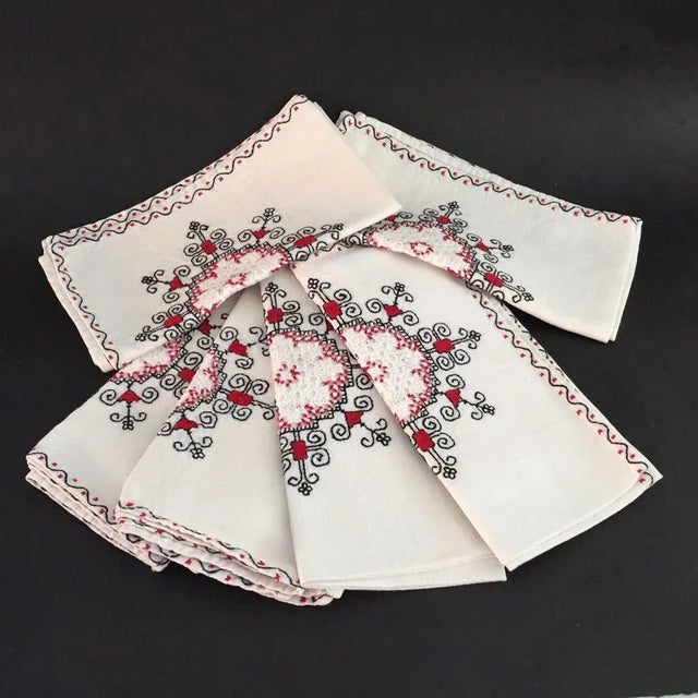 Vintage Handmade Linen Napkins - Set of 6 For Sale - Image 4 of 6