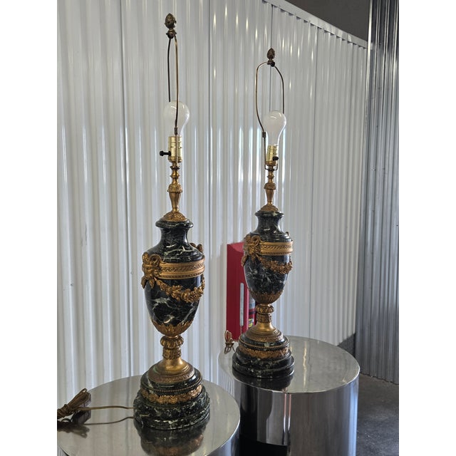 19th Century French Bronze & Marble Urn Lamps - A Pair For Sale - Image 4 of 17