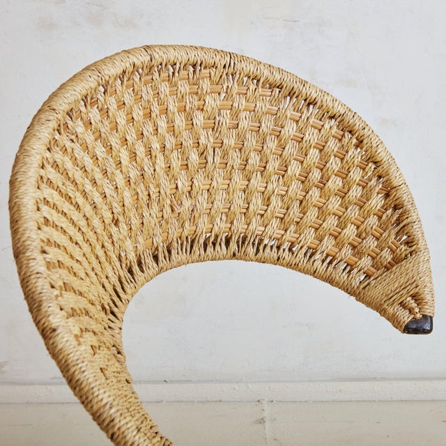 Curved Wicker ‘Zest’ Chair Attributed to Francois Liguori, France 1988 For Sale - Image 10 of 11