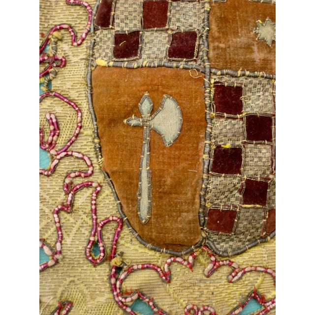 Coat of Arm, Family Crest Embroidery From the 1700 Hundred Italy For Sale - Image 6 of 8