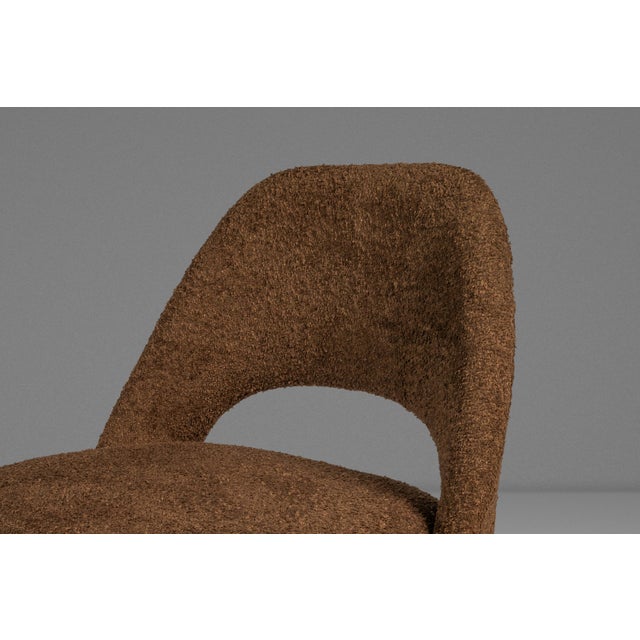 Set of Four (4) Early Mid-Century Modern Model 72c Armless Executive Chairs in New Bouclé Attributed to Eero Saarinen for Knoll, Usa, C. 1967 For Sale - Image 15 of 18