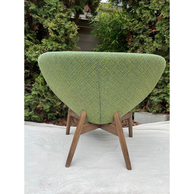 Keilhauer Furniture Keilhauer 71150 Walnut Lounge Chair Mid-Century Inspired For Sale - Image 4 of 12