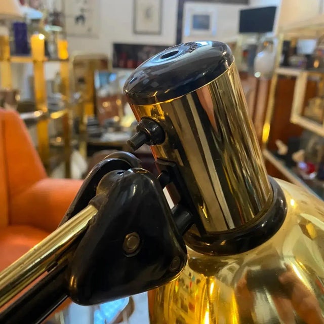1970s 1970s Mid-Century Modern Gilt Metal Italian Adjustable Desk Lamp For Sale - Image 5 of 10