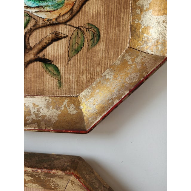 A Pair of Chinoiserie Style Hummingbird Verre Eglomise Paintings - Signed For Sale - Image 11 of 13