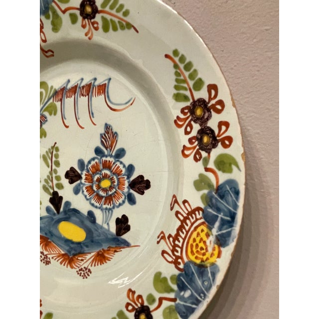 18th Century English Delft Tin Glaze Faience Polychrome Plate For Sale - Image 4 of 10