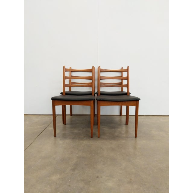 Set of 4 Vintage Mid Century Modern Dining Chairs by Greaves & Thomas For Sale In New York - Image 6 of 9