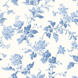SAMPLE - Boråstapeter Blomslinga Wallpaper In Blue And White For Sale