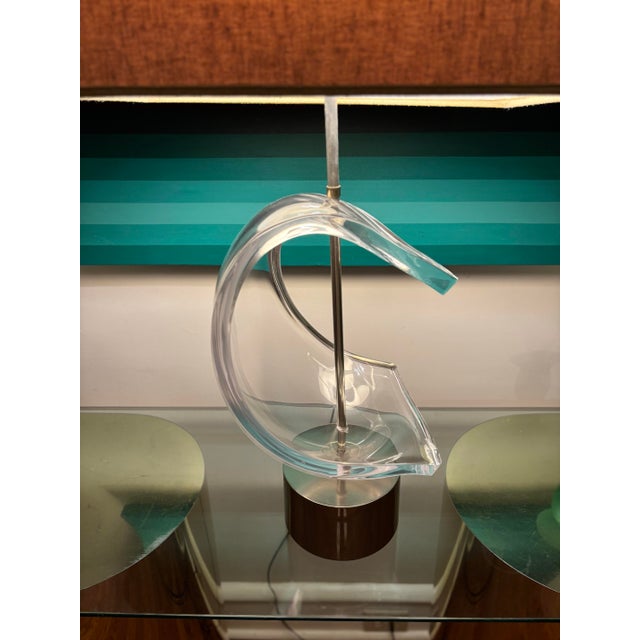Plastic 1970s Large Lucite and Chrome Table Lamp by Herbert Ritts for Astrolite For Sale - Image 7 of 9