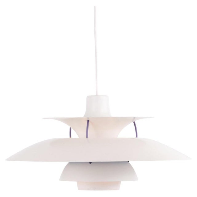 Model PH 5 Pendant Light in White Lacquered Metal by Poul Henningsen for Louis Poulsen, 2010 For Sale - Image 12 of 12