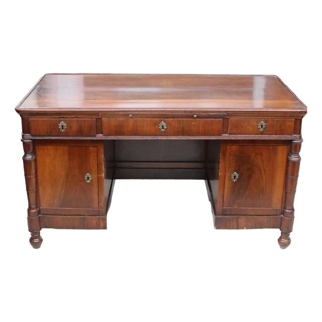 Lombard Desk in Walnut, 1830s For Sale