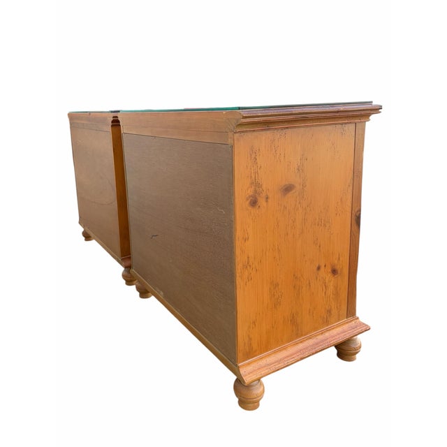 Wood Milling Road by Baker Furniture 19th Century Antique Pine William & Mary Dresser Set, 2 Pieces For Sale - Image 7 of 10