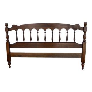 Vintage Queen Size Americana Style Cherry Wood Headboard W/Spindles For Sale
