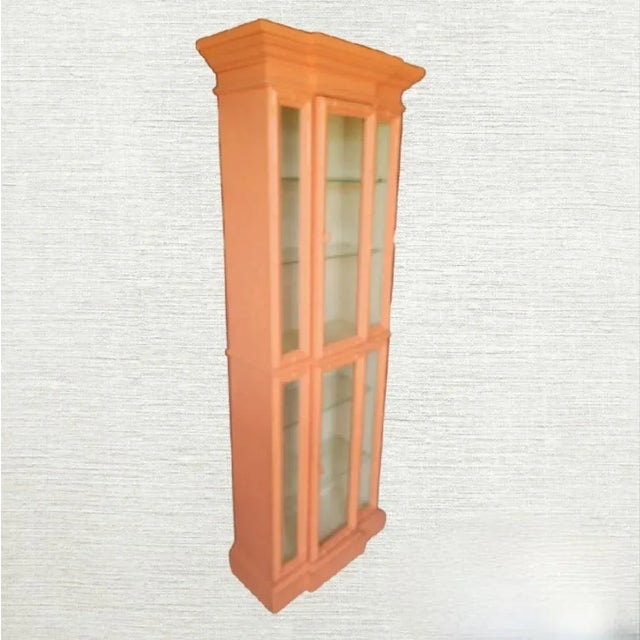 1970s Vintage Palm Beach Regency Faux Bamboo Salmon 4 Glass Shelf Tall Display Cabinet For Sale - Image 5 of 12